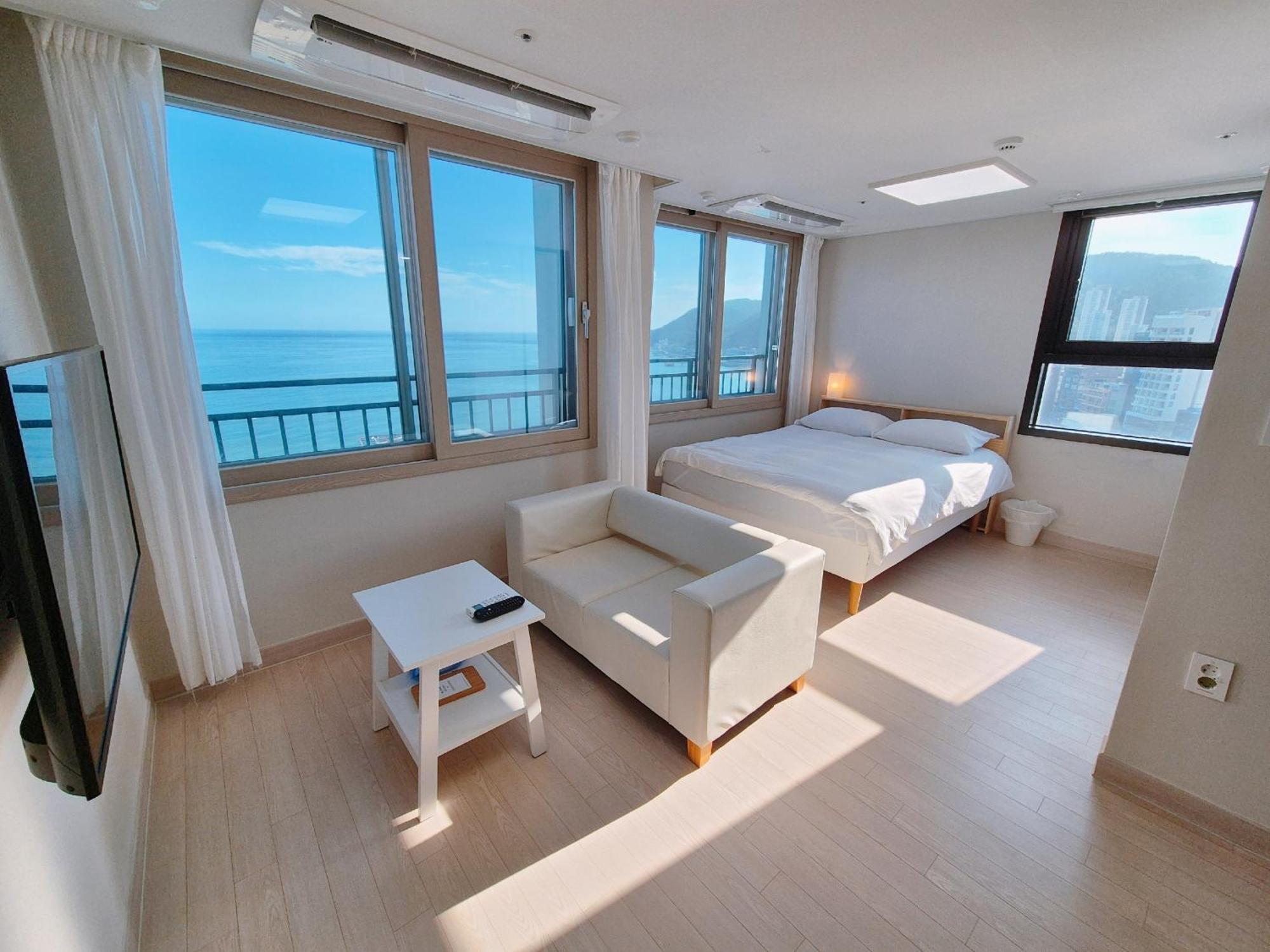ホテル The First Ocean Songjeong 釜山広域市 エクステリア 写真